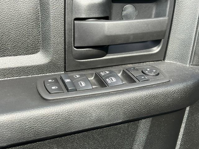 Used 2022 RAM 2500 Tradesman w/ Chrome Appearance Group image 21