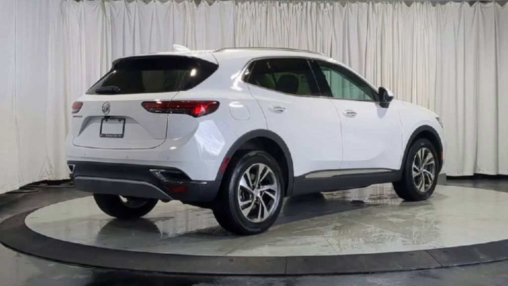 Used 2023 Buick Envision Essence FWD image 10