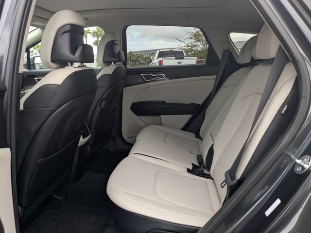 Used 2025 Kia Sportage EX w/ Premium Package FWD image 14