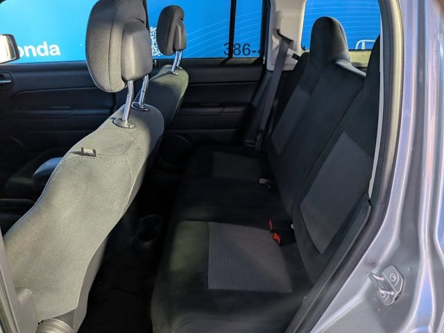 Used 2017 Jeep Patriot Sport w/ Power Value Group FWD image 15