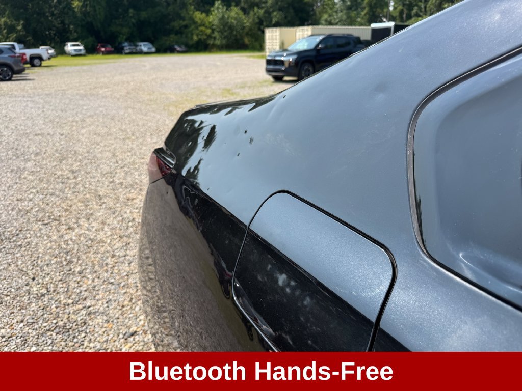 Used 2025 BMW 740i xDrive AWD/4WD image 17