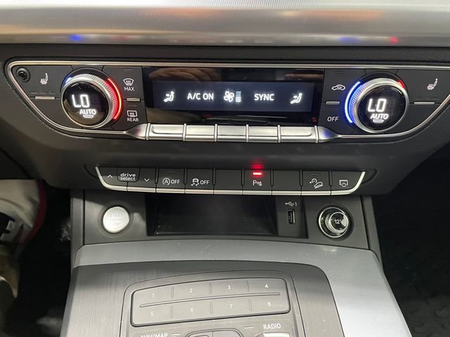 Used 2020 Audi Q5 2.0T Premium w/ Titanium Sport Package image 37