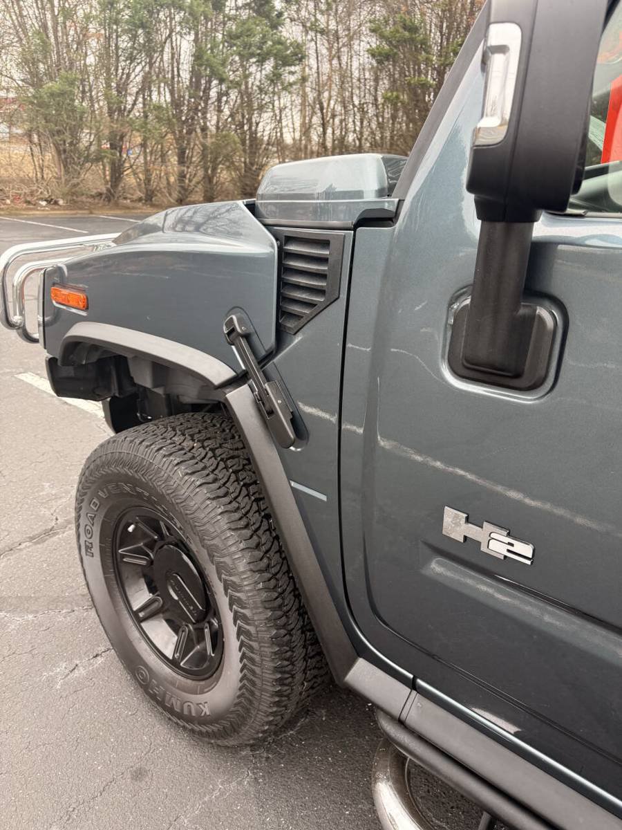 Used 2006 HUMMER H2 AWD/4WD image 10