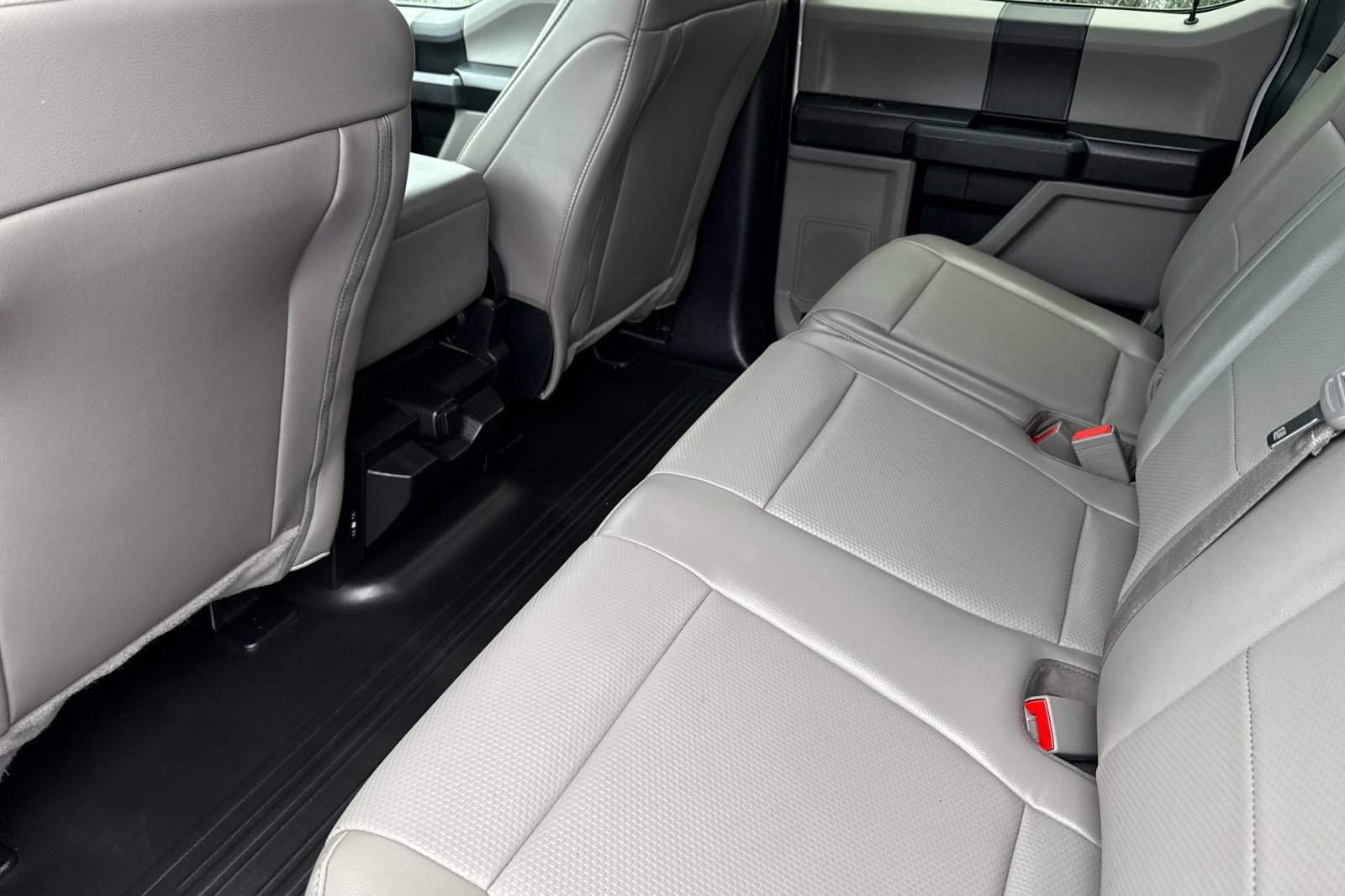 Used 2020 Ford F150 XL w/ Equipment Group 101A Mid image 12