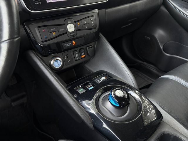 Used 2018 Nissan Leaf SL w/ SL Technology Package FWD image 11