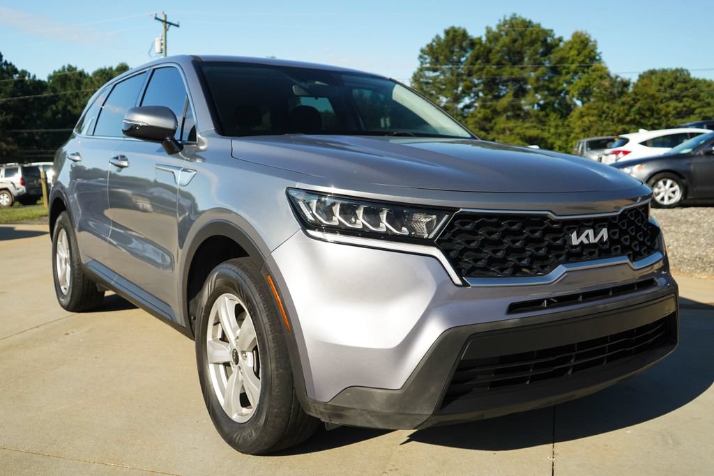 Used 2022 Kia Sorento LX FWD image 35