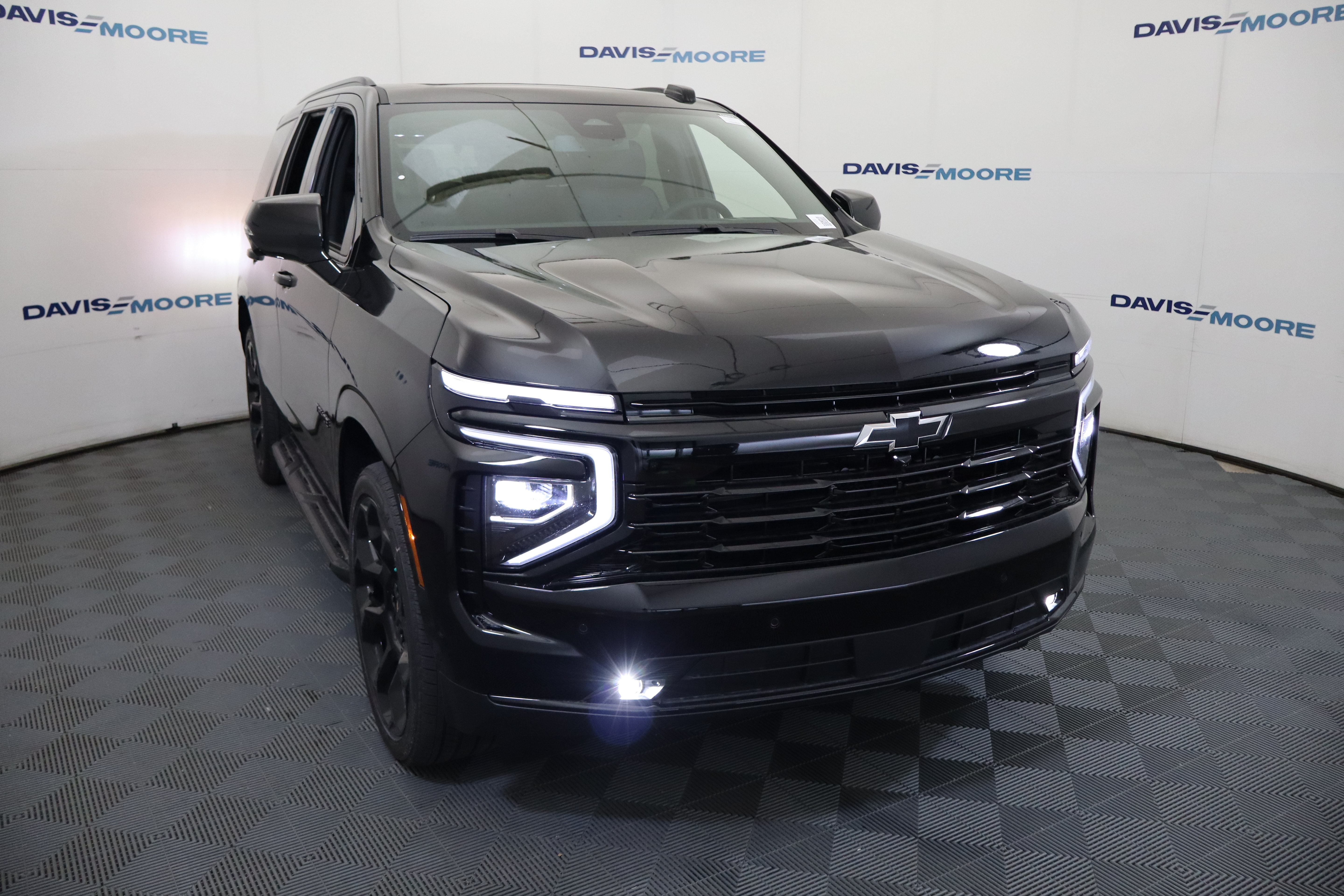 New 2026 Chevrolet Tahoe RST w/ RST Capability Package AWD/4WD image 3
