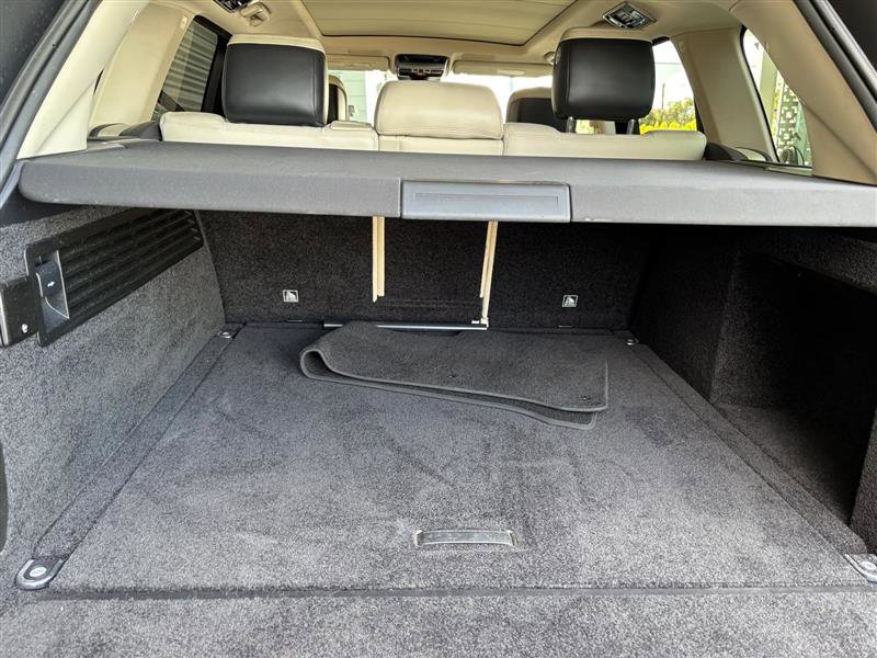 Used 2020 Land Rover Range Rover HSE image 13
