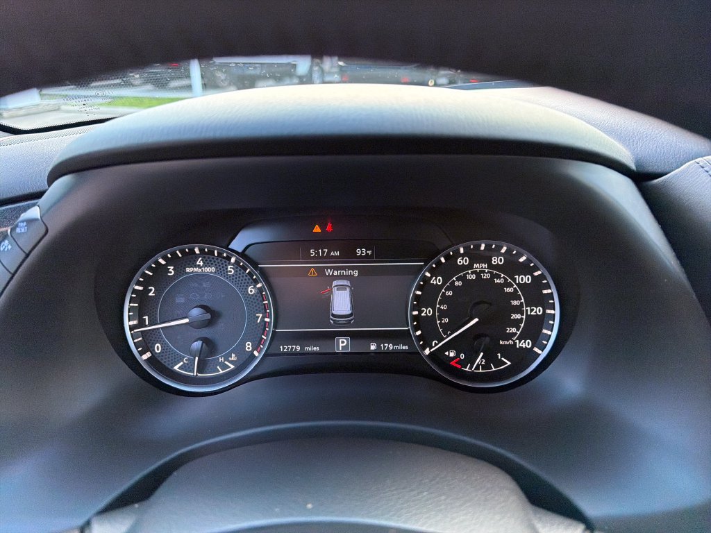 Used 2024 Nissan Armada SL w/ Midnight Edition Package RWD image 24