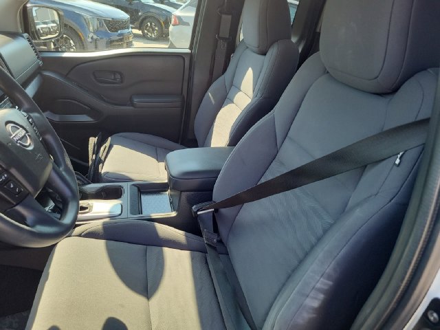 Used 2023 Nissan Frontier S w/ Technology Package AWD/4WD image 11