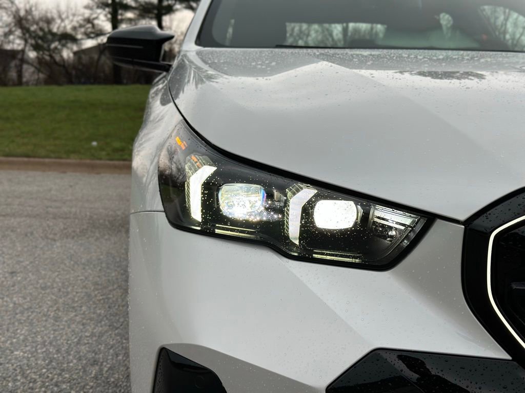 Certified 2024 BMW i5 M60 w/ Premium Package image 9