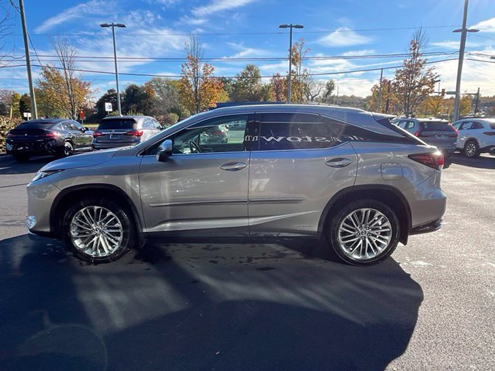 Used 2021 Lexus RX 450h AWD w/ Luxury Package image 4