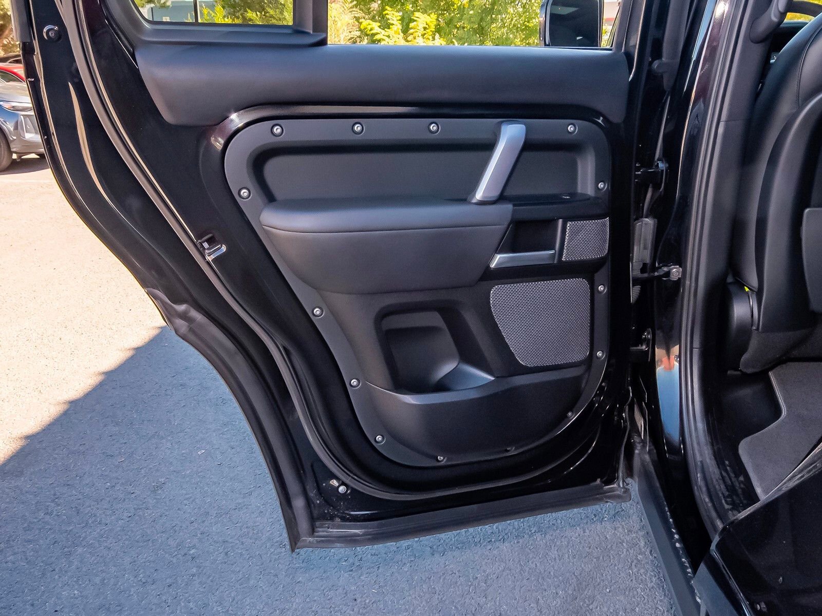 Used 2022 Land Rover Defender 110 V8 image 45