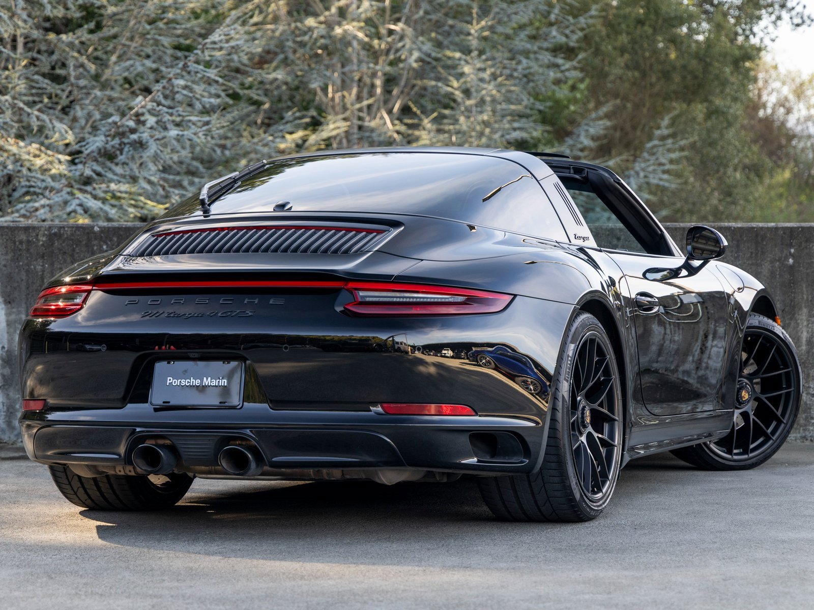 Certified 2018 Porsche 911 Targa 4 GTS image 12