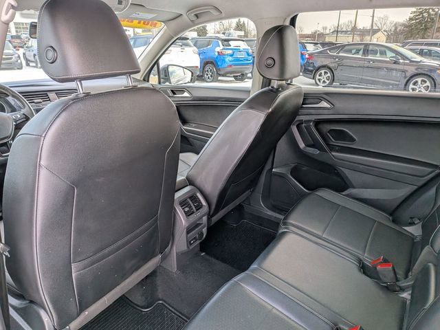 Used 2021 Volkswagen Tiguan SEL image 24
