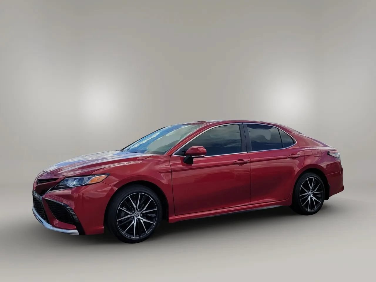 Used 2024 Toyota Camry SE w/ Convenience Package FWD image 17