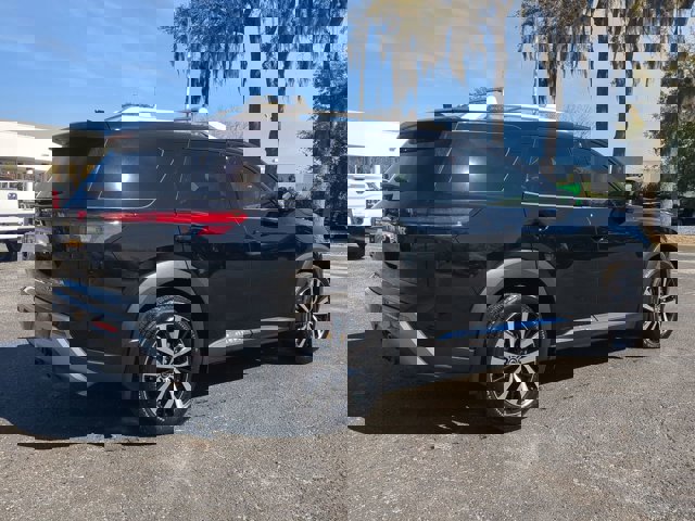 Certified 2025 Nissan Pathfinder Platinum image 4