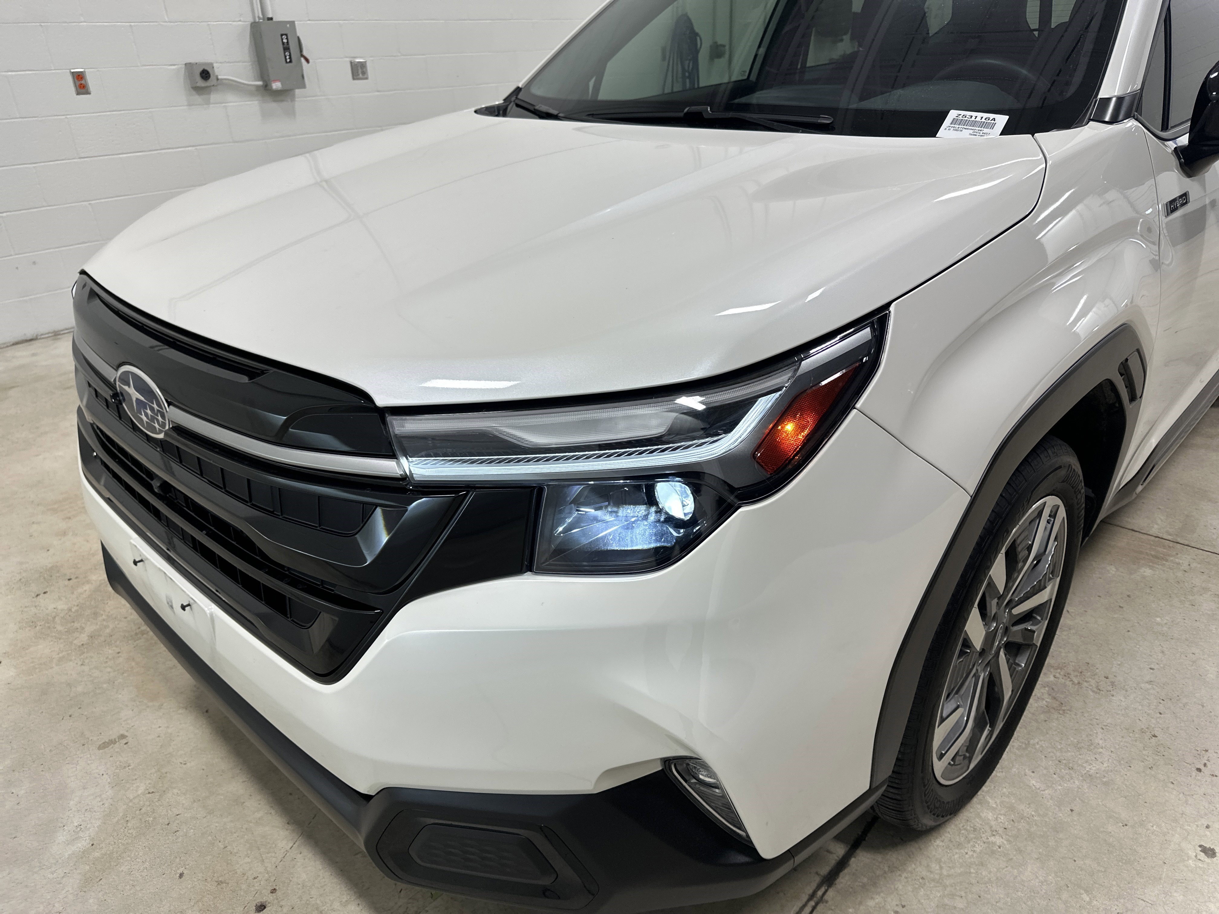 Used 2025 Subaru Forester Touring AWD/4WD image 6