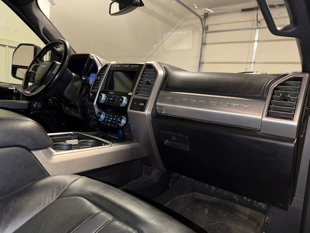 Used 2020 Ford F250 Platinum w/ FX4 Off-Road Package image 26