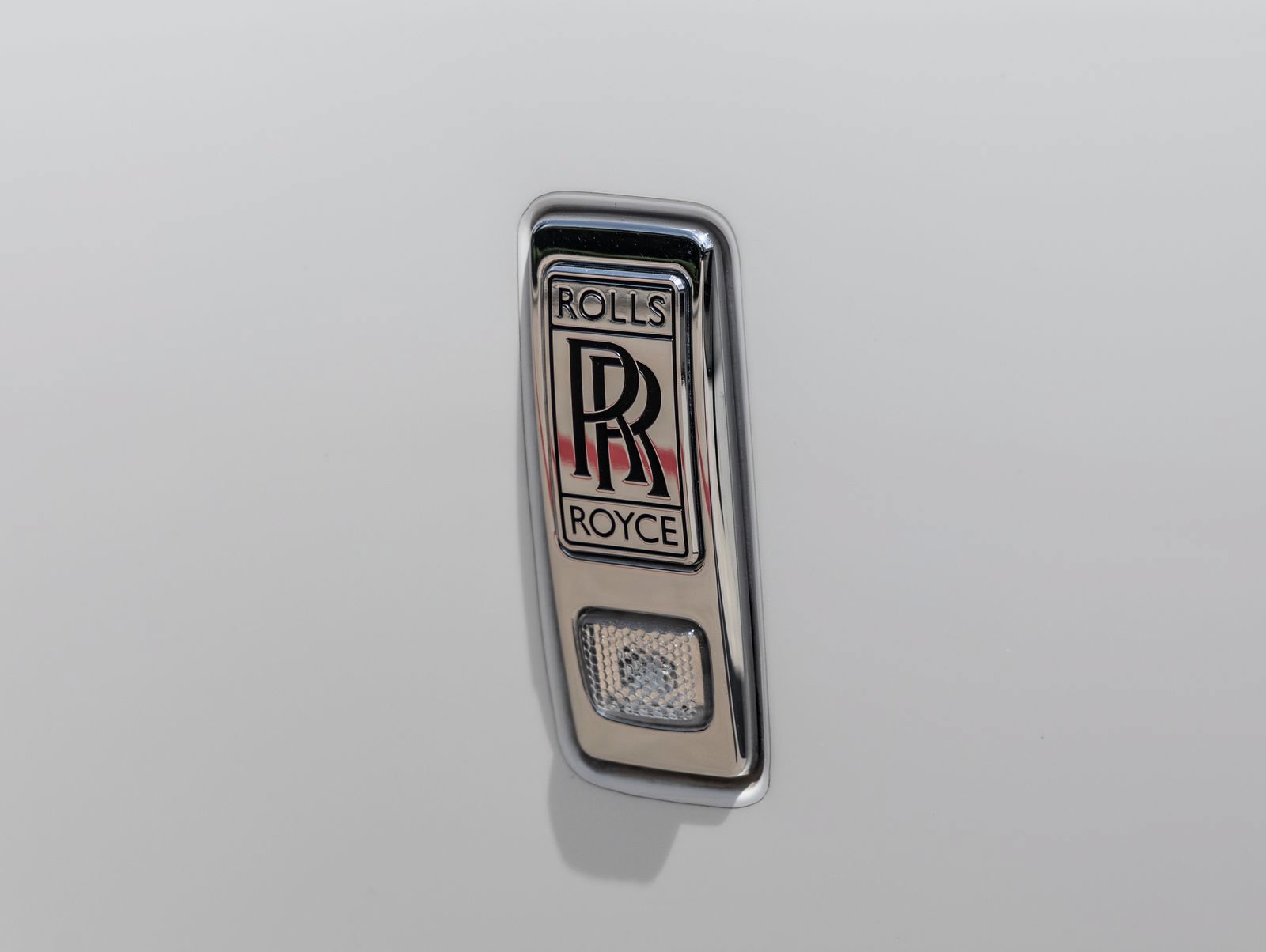 Used 2018 Rolls-Royce Wraith RWD image 16