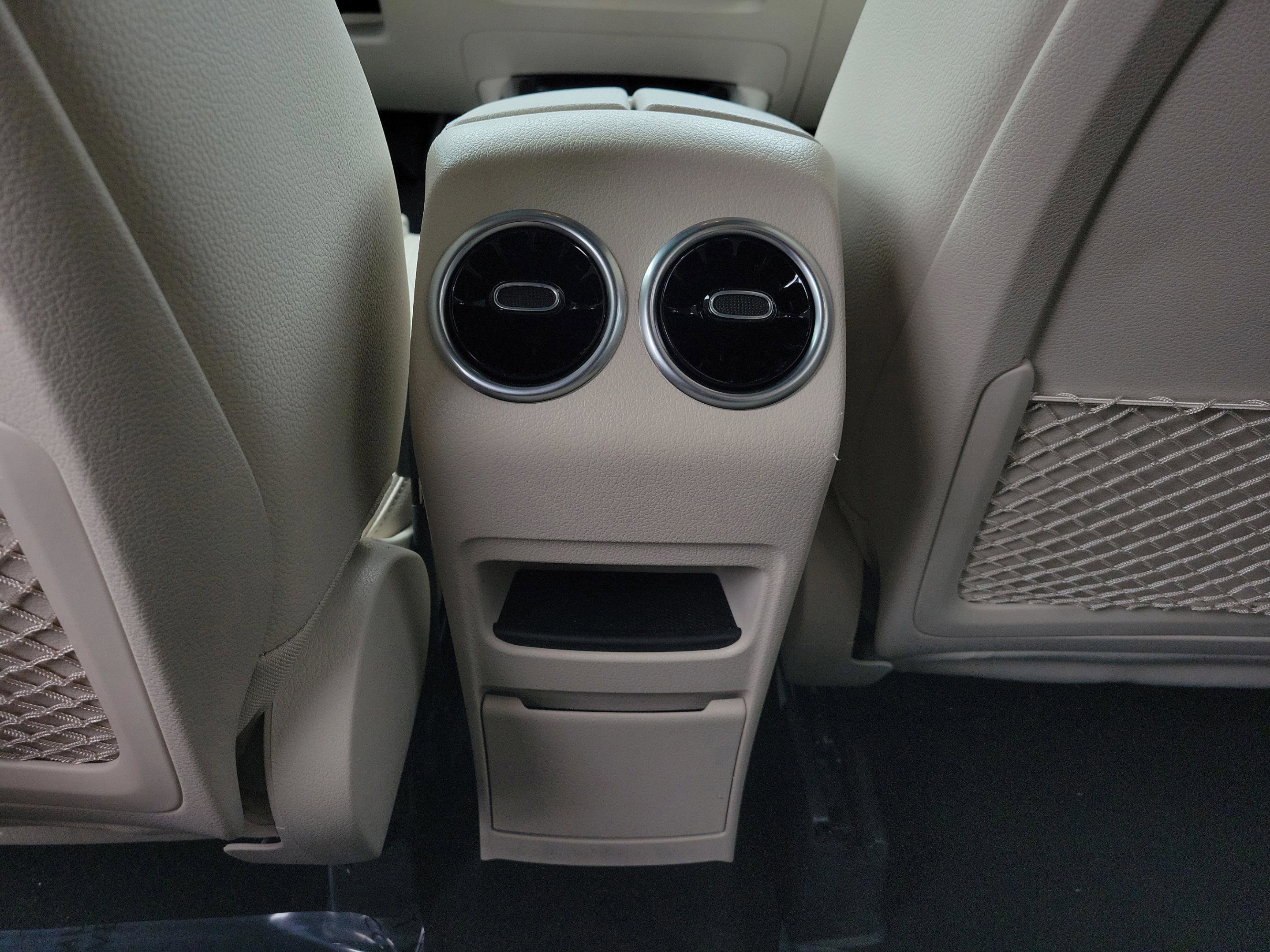 Certified 2023 Mercedes-Benz GLB 250 image 15