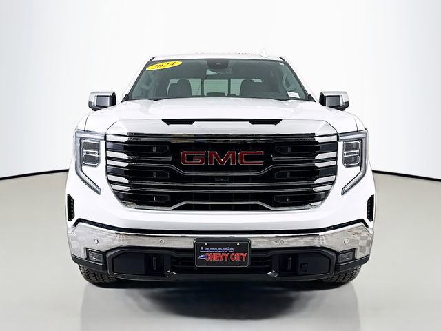 Used 2024 GMC Sierra 1500 SLT w/ SLT Premium Plus Package image 2