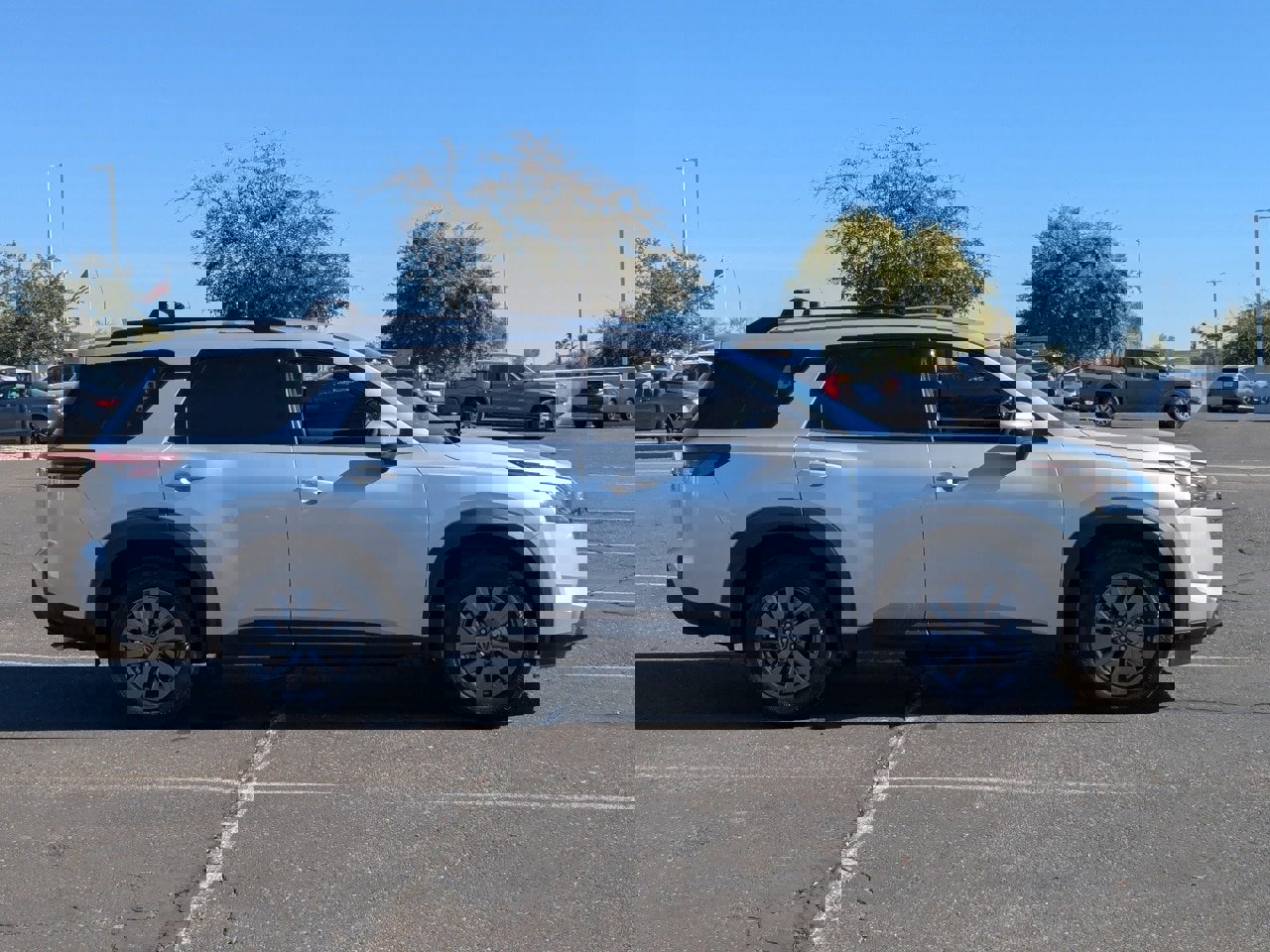 New 2025 Nissan Pathfinder SV image 6