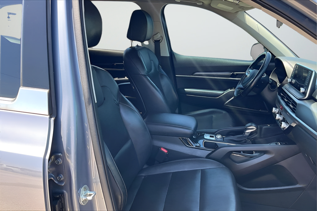 Used 2021 Kia Telluride S FWD image 30