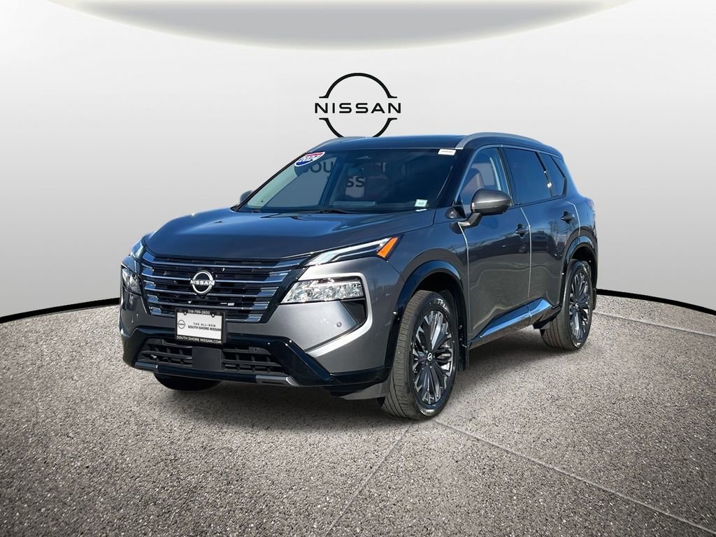 Used 2024 Nissan Rogue Platinum image 4