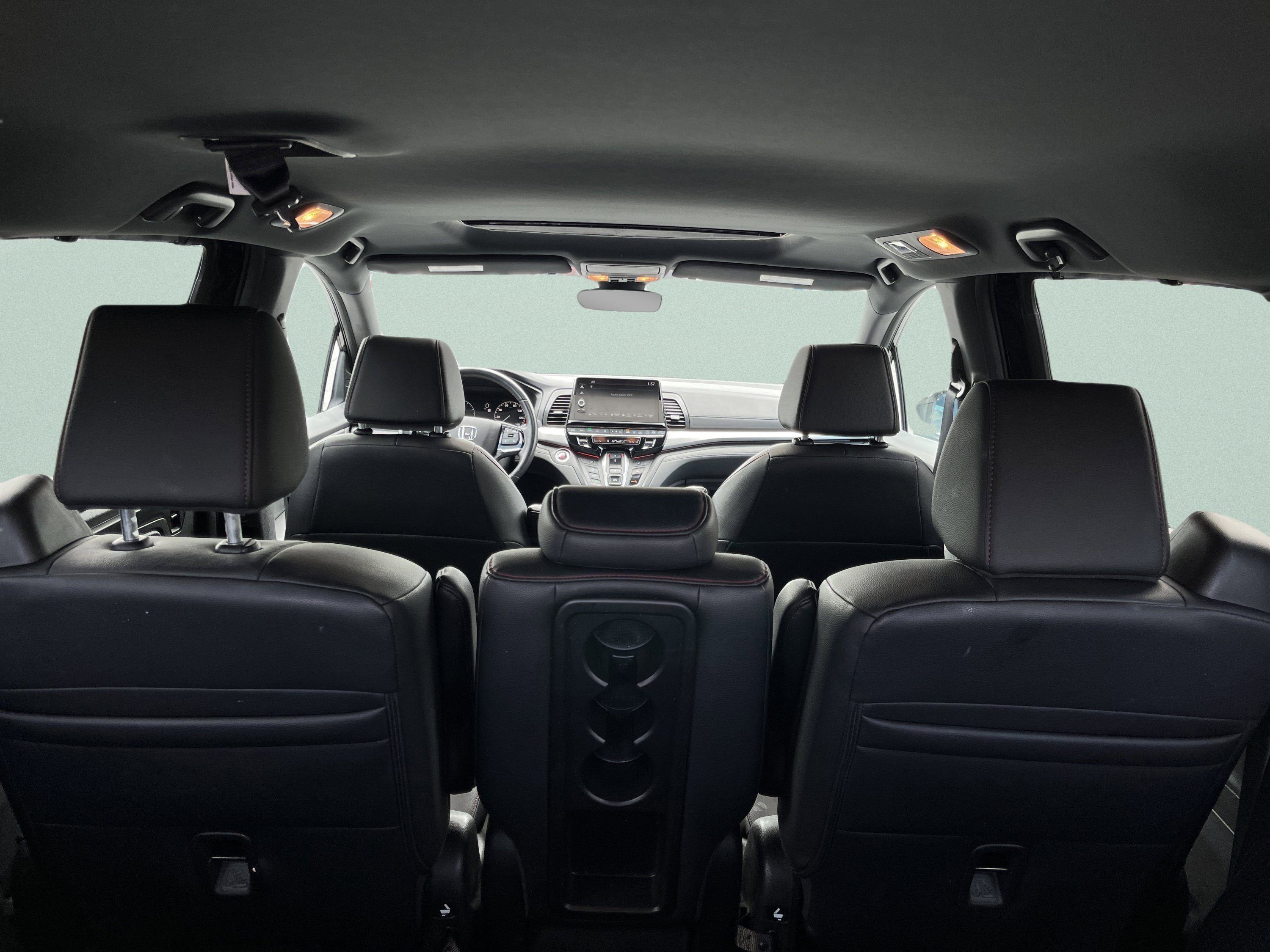 Used 2025 Honda Odyssey Sport-L image 12