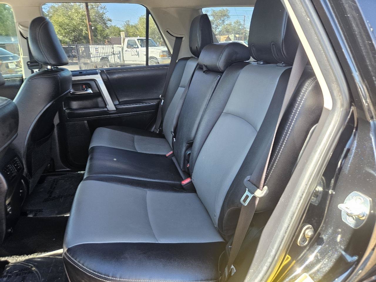 Used 2018 Toyota 4Runner SR5 Premium AWD/4WD image 11