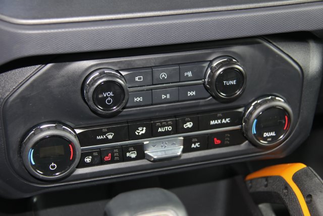 Used 2024 Ford Bronco Badlands AWD/4WD image 29