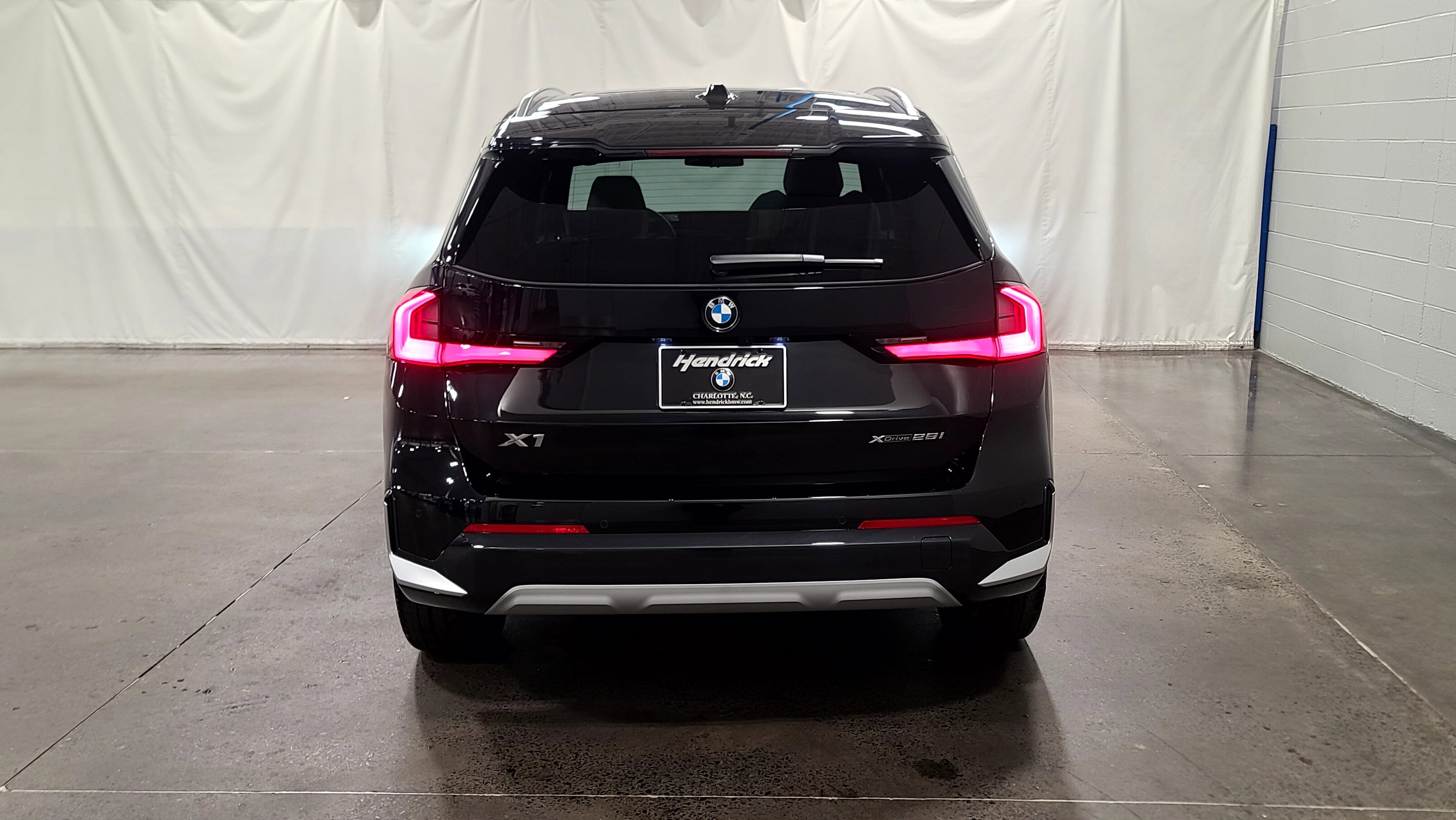 Used 2026 BMW X1 xDrive28i w/ Technology Package AWD/4WD image 7