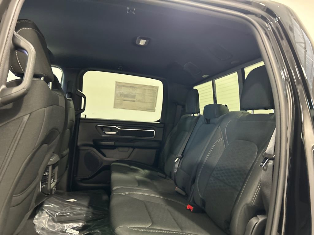 New 2026 RAM 1500 Big Horn AWD/4WD image 30