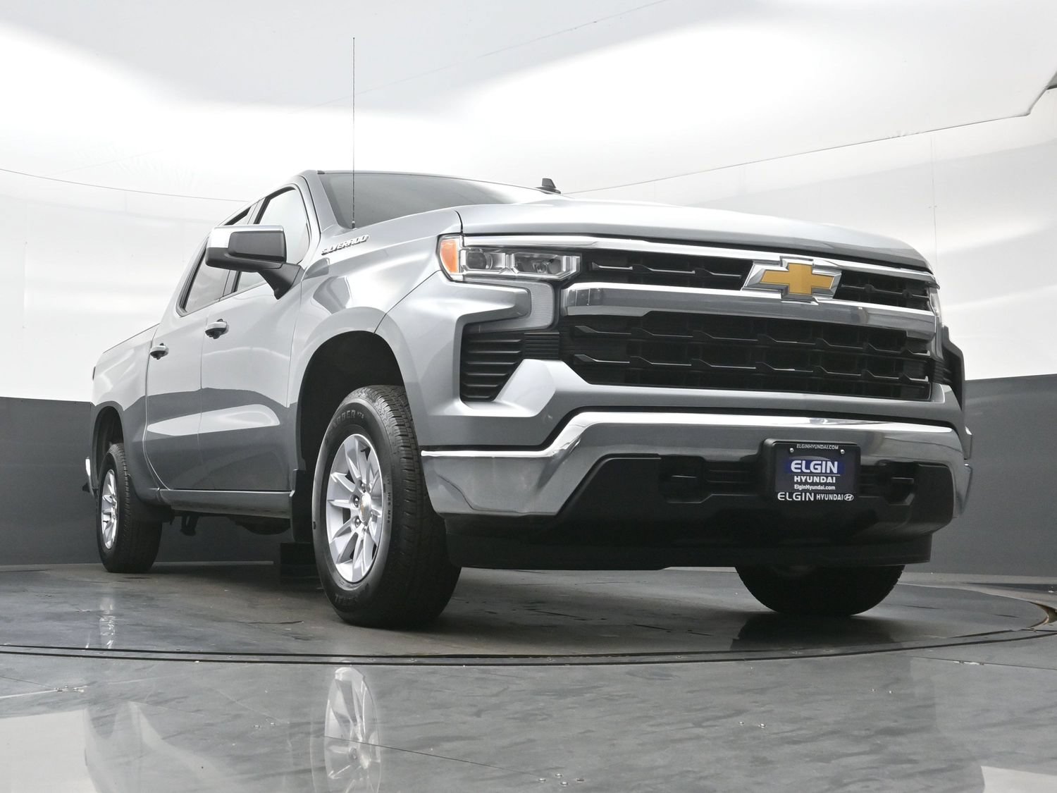 Used 2026 Chevrolet Silverado 1500 LT AWD/4WD image 33