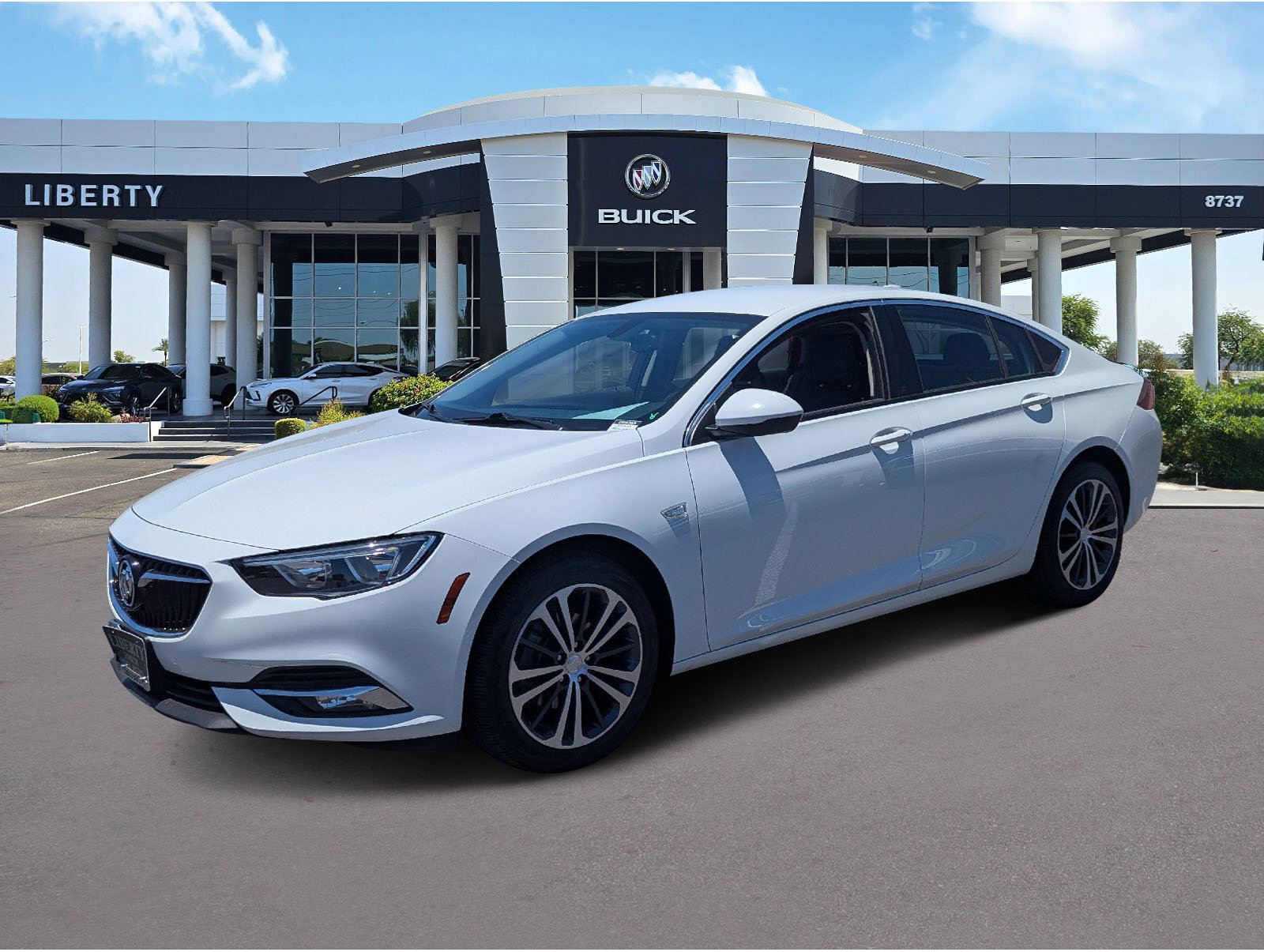 Used 2018 Buick Regal Essence image 7
