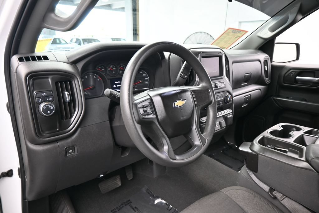 Used 2022 Chevrolet Silverado 1500 Limited Custom RWD image 10