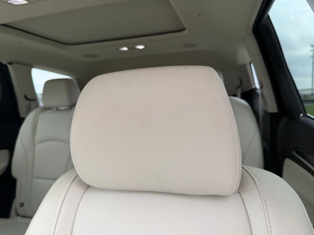 Used 2023 Buick Enclave Essence w/ Experience Buick Package AWD/4WD image 28