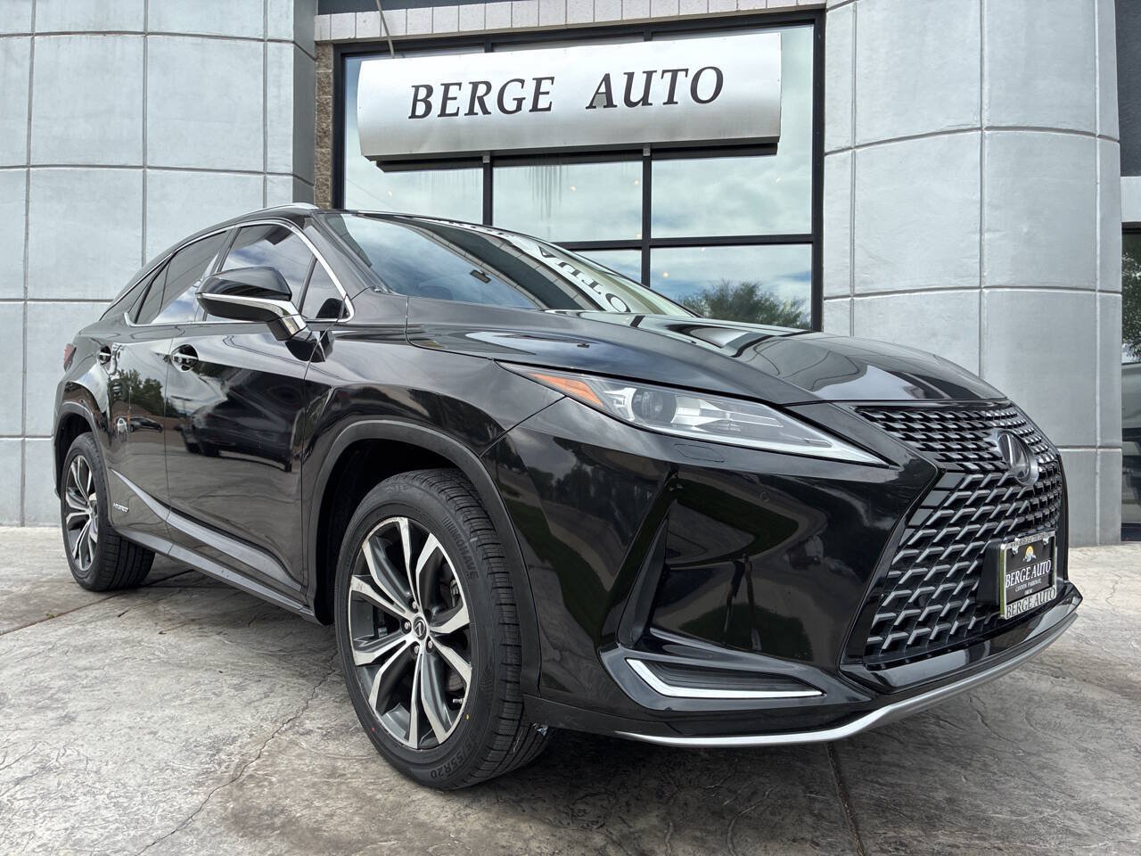 Used 2020 Lexus RX 450h AWD w/ Premium Package image 1