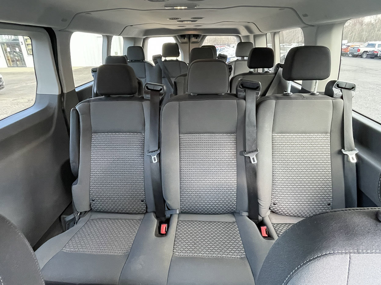 Used 2024 Ford Transit 350 XLT image 26