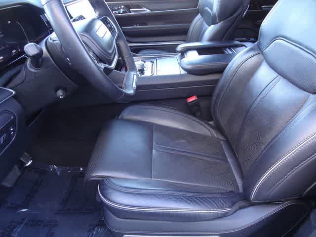 Used 2024 Jeep Grand Wagoneer L Series II w/ Quick Order Packagew 28T AWD/4WD image 6