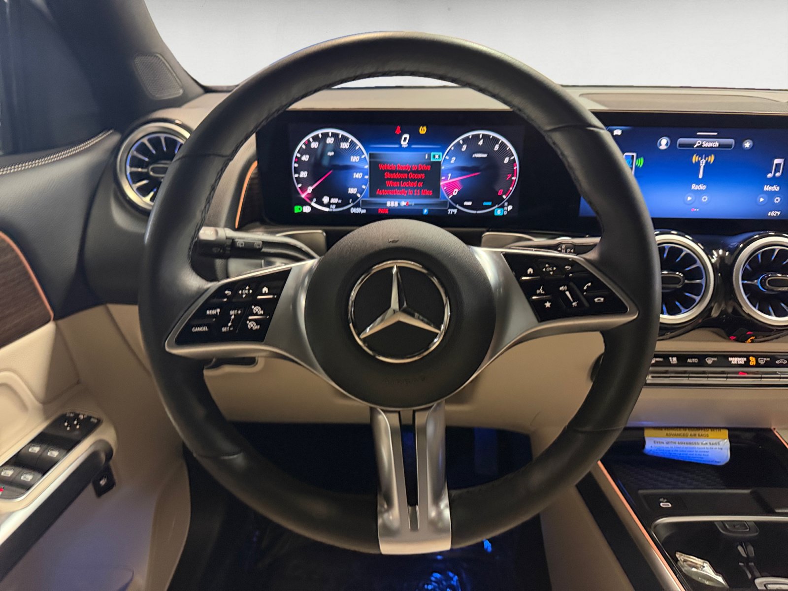 Used 2026 Mercedes-Benz GLB 250 image 11
