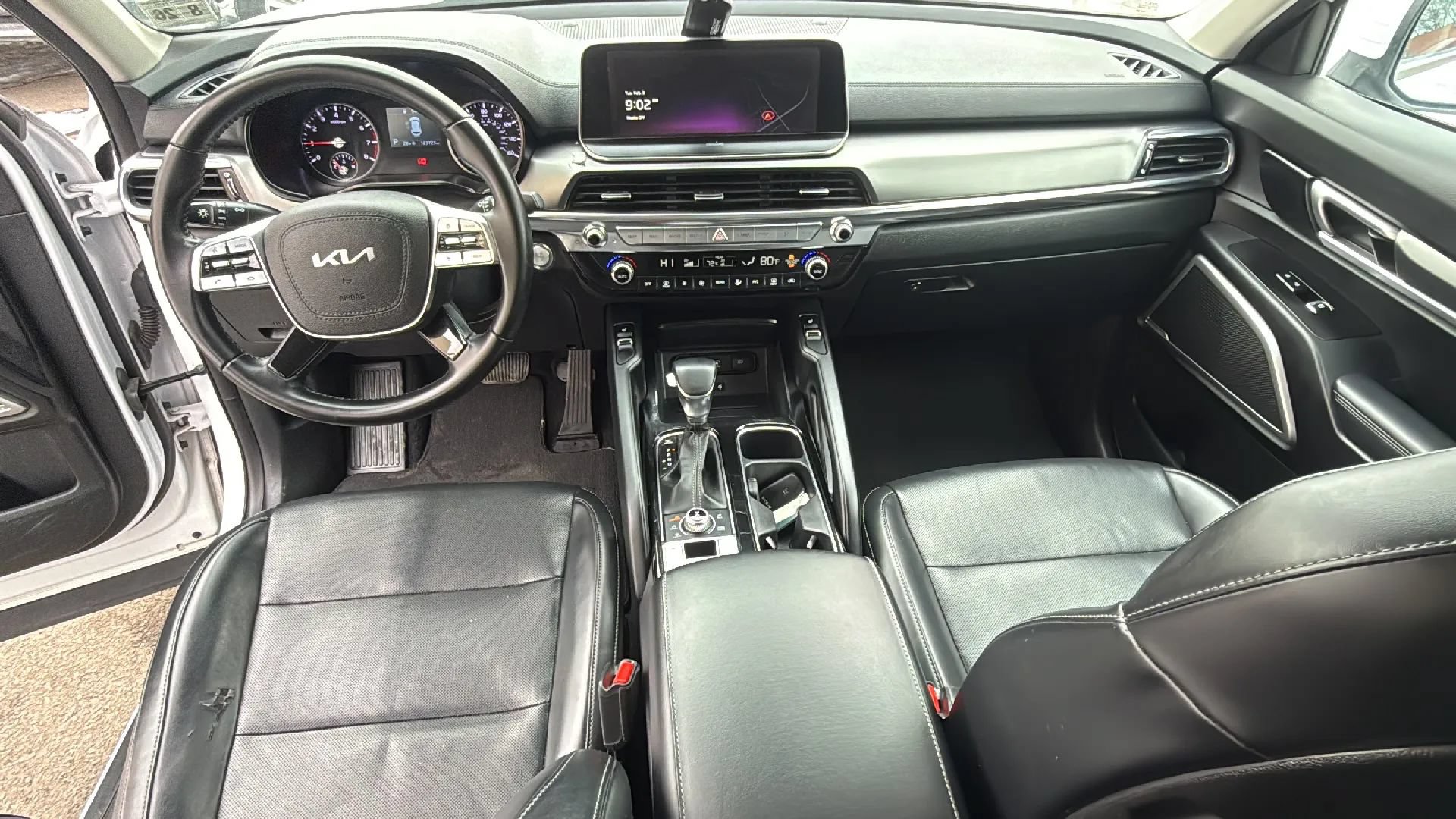 Used 2022 Kia Telluride S AWD/4WD image 32