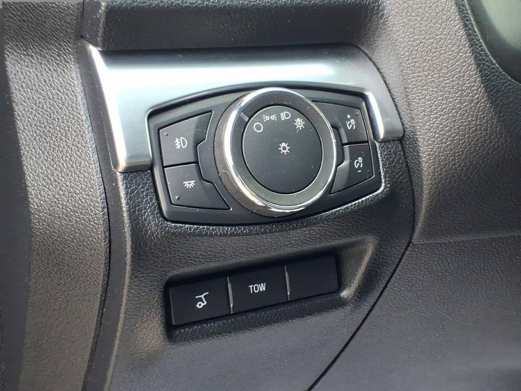 Used 2018 Ford Explorer Sport w/ Equipment Group 401A AWD/4WD image 19