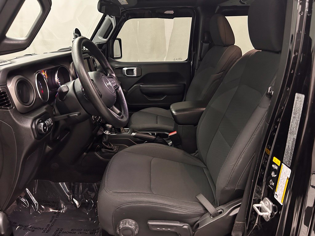 Used 2022 Jeep Wrangler Unlimited Sport AWD/4WD image 12