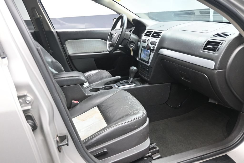Used 2008 Mercury Milan FWD image 24