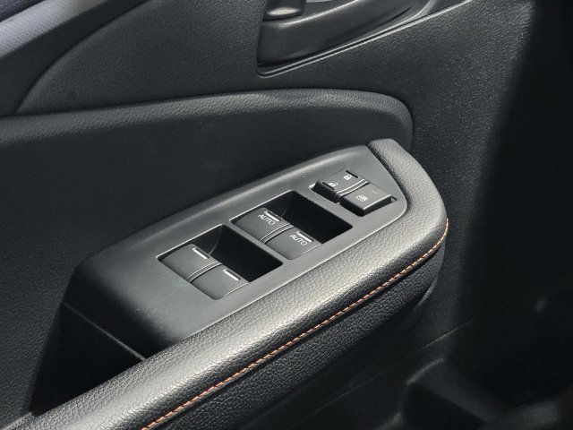 Used 2025 Honda Ridgeline TrailSport image 22