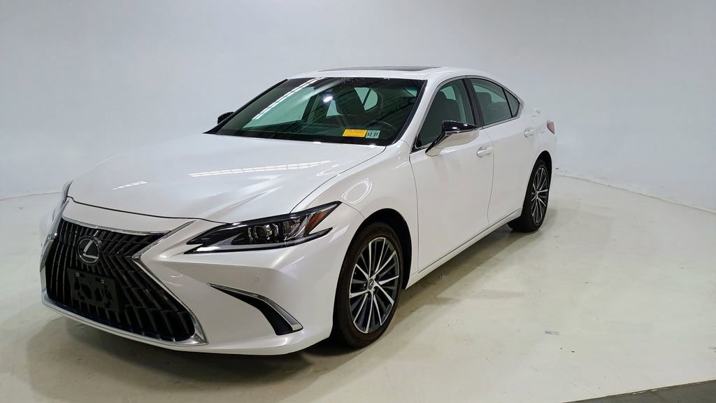 Used 2023 Lexus ES 250 w/ Premium Package image 1