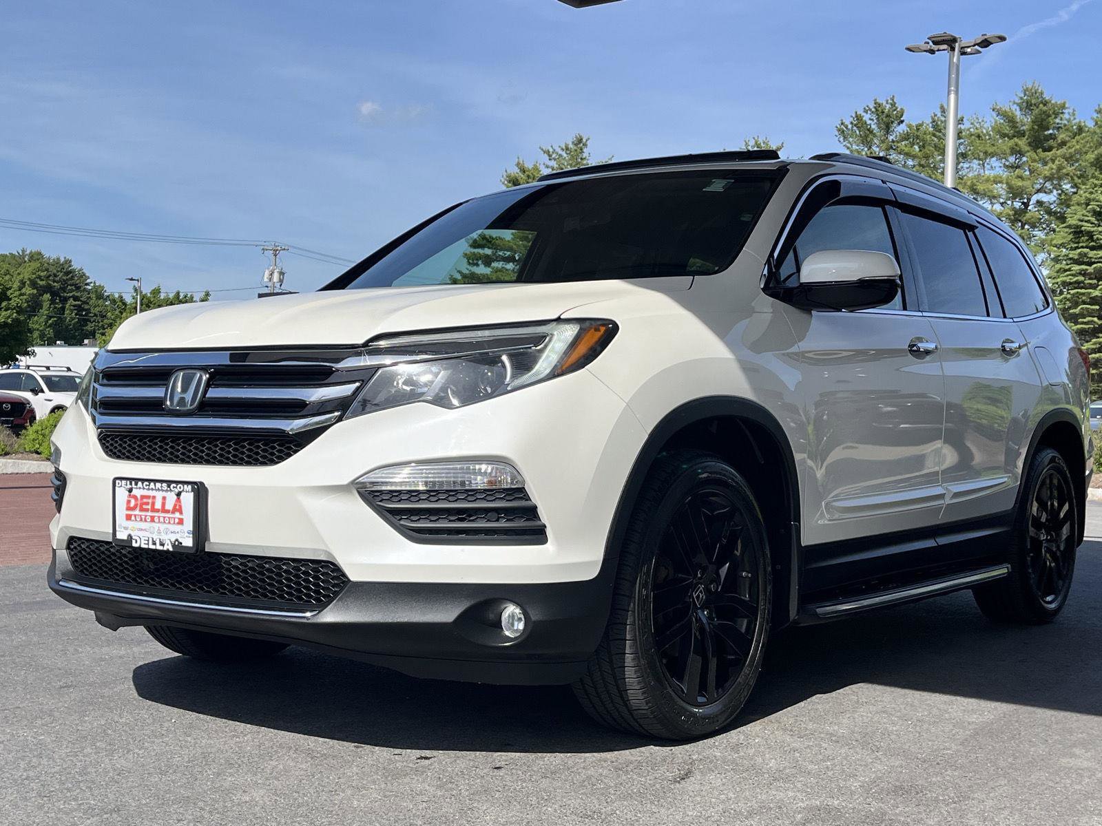 Used 2018 Honda Pilot Elite image 11