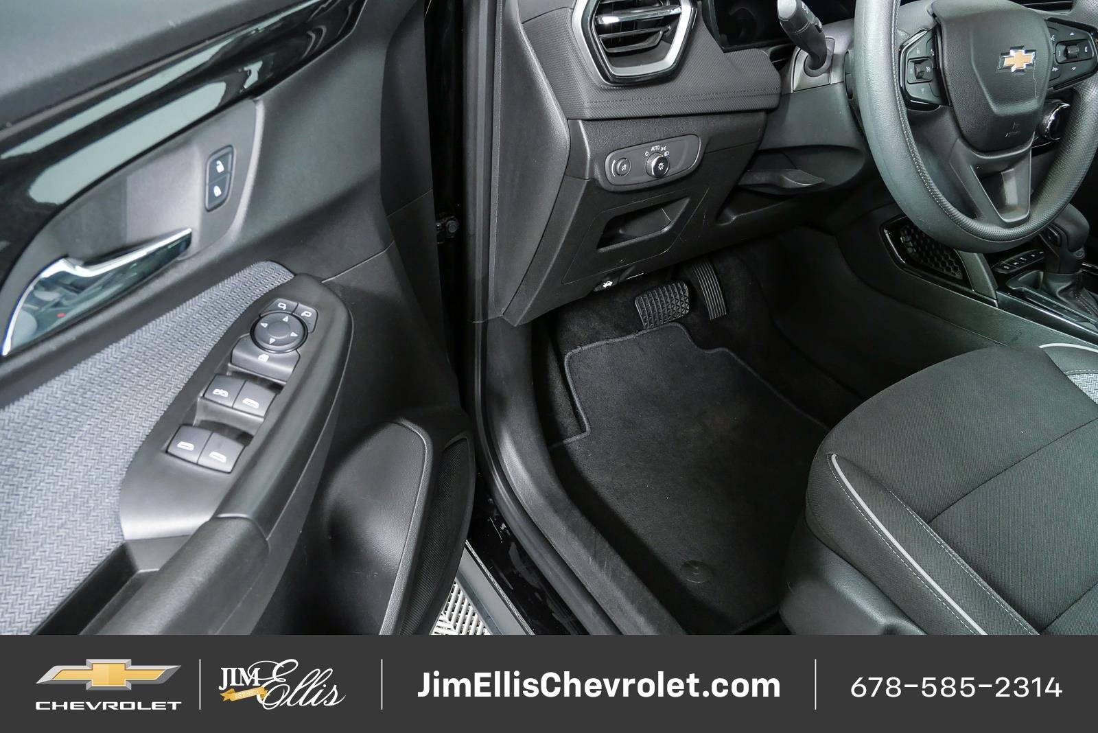 Certified 2025 Chevrolet TrailBlazer LT AWD/4WD image 7